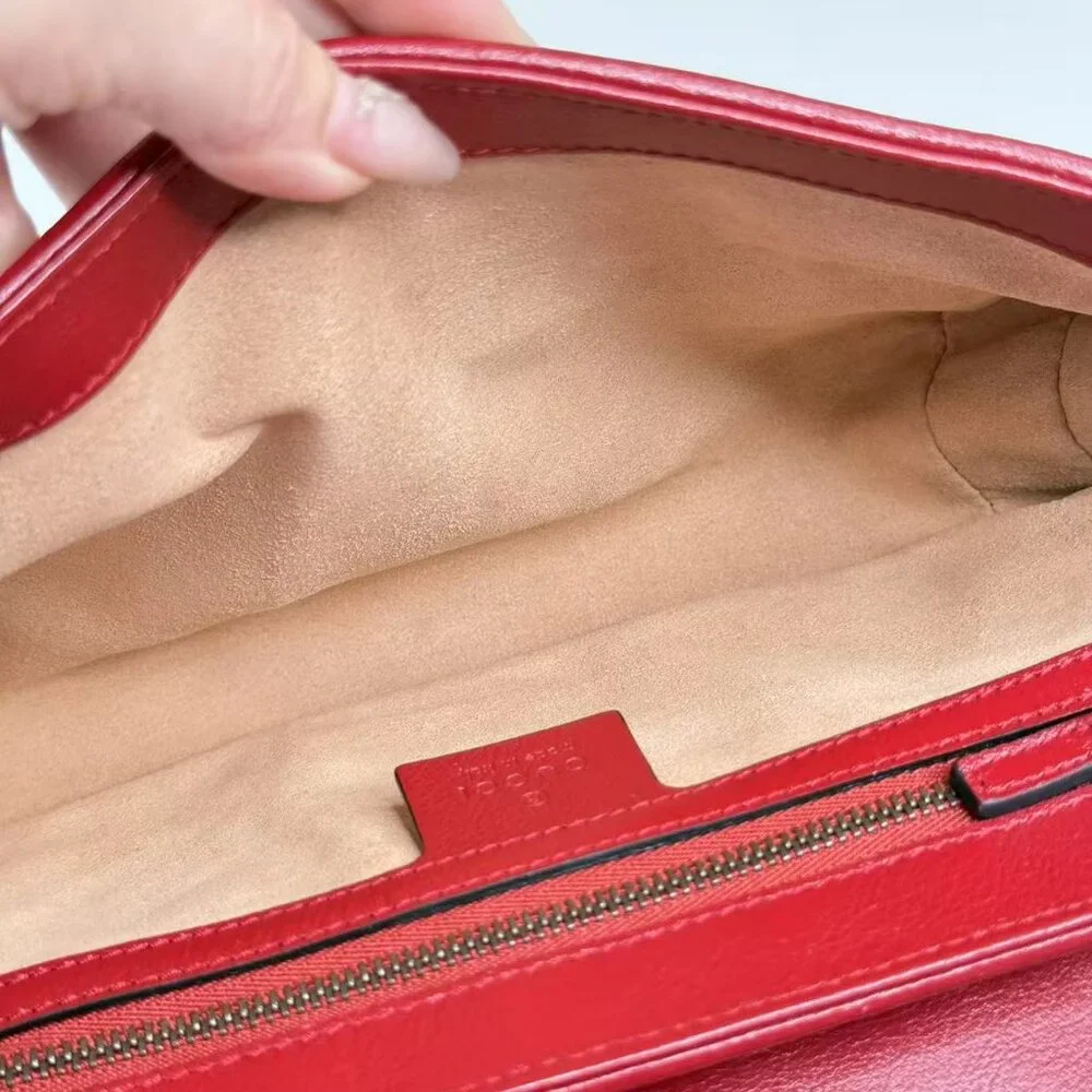 Gucci Black Leather Medium Marmont Flap Shoulder Bag - Picture 8 of 8